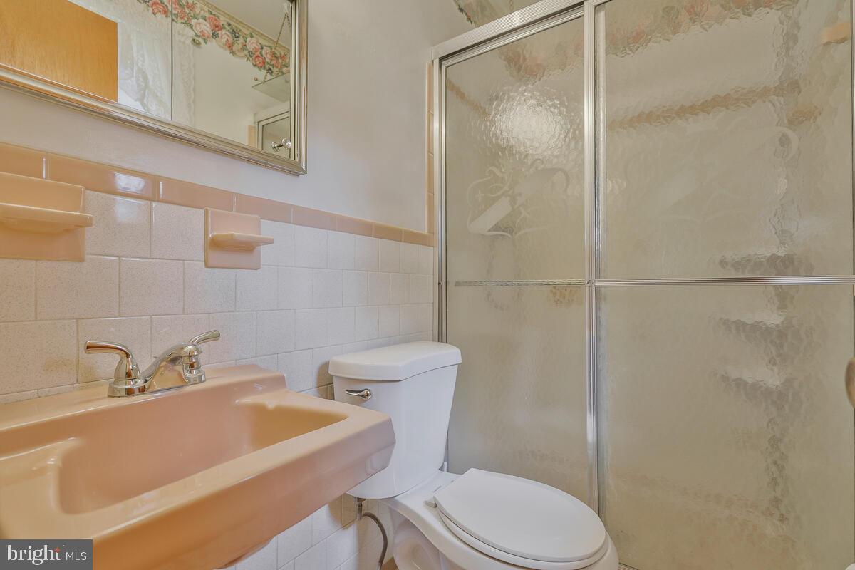 NORRIS PYLES FORESTVILLE - Residential