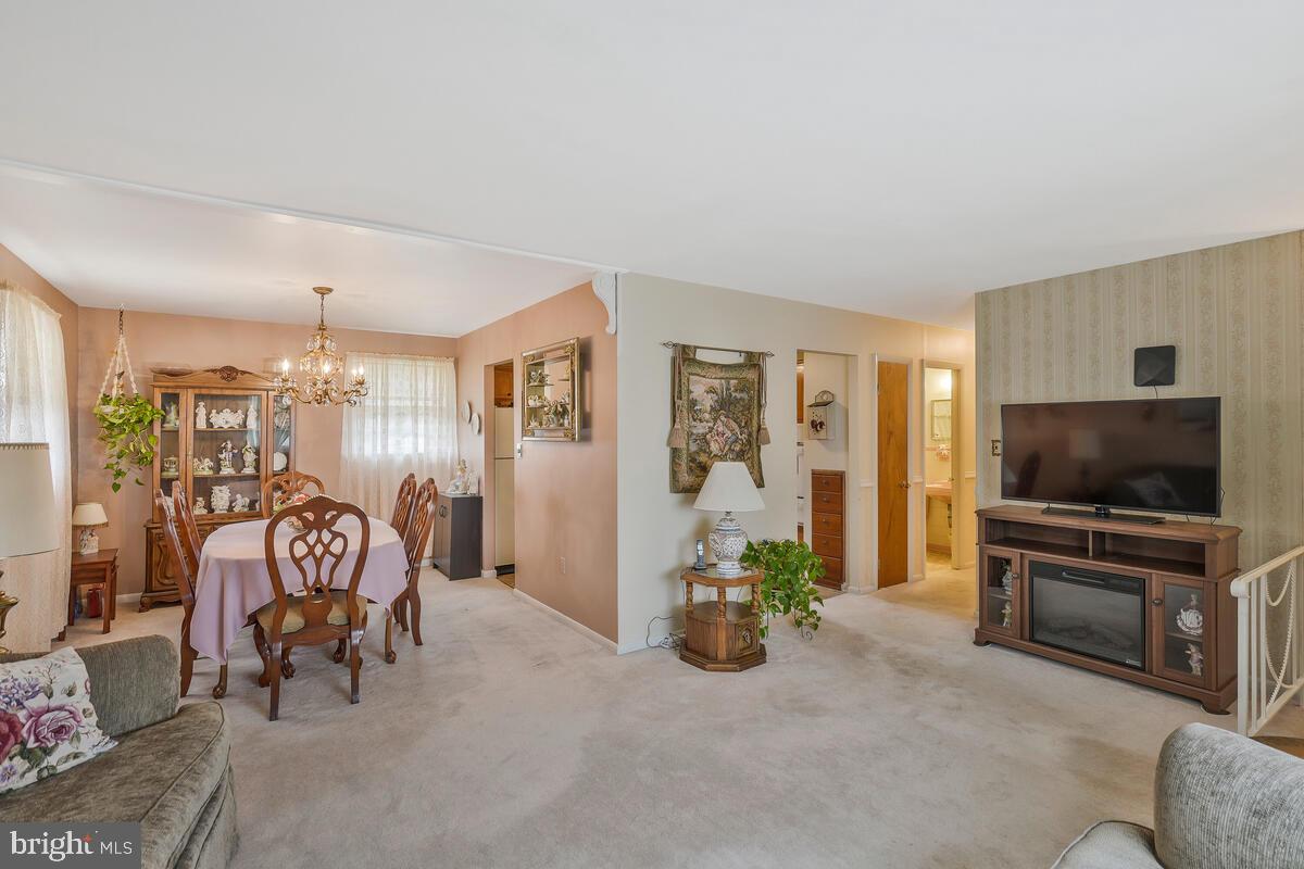 NORRIS PYLES FORESTVILLE - Residential