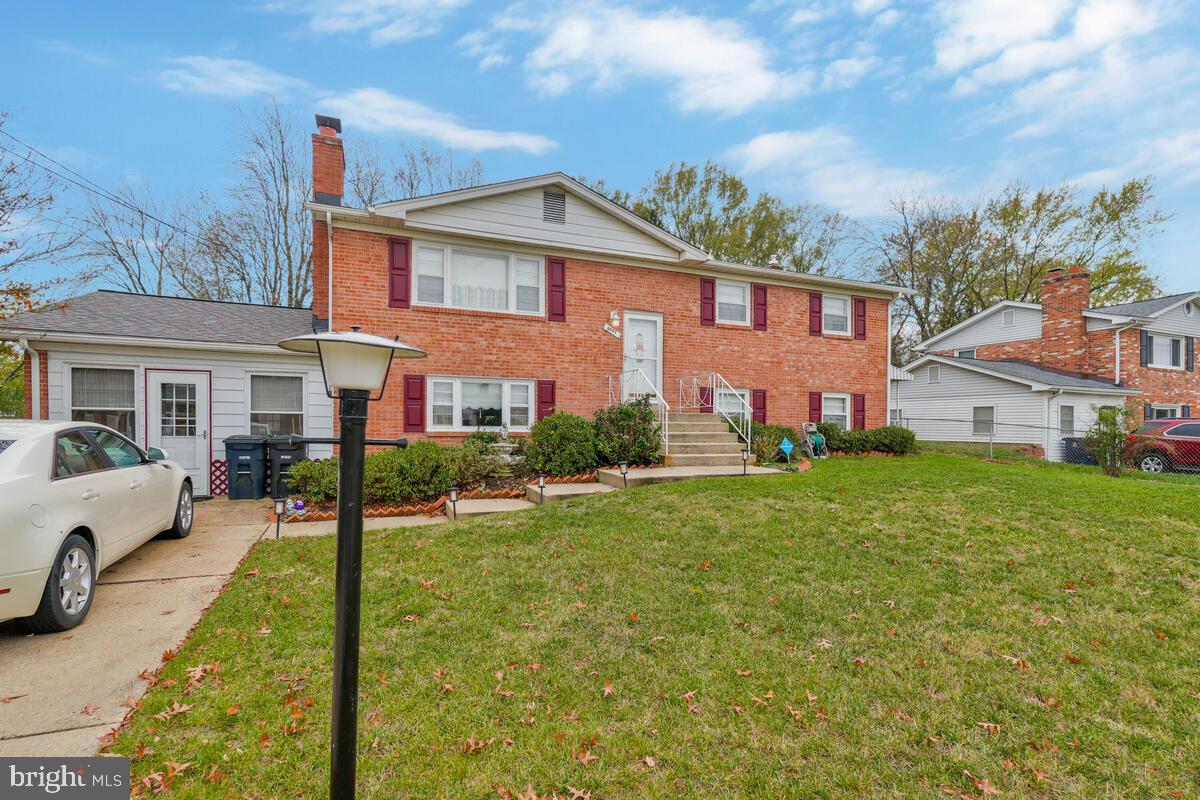 NORRIS PYLES FORESTVILLE - Residential