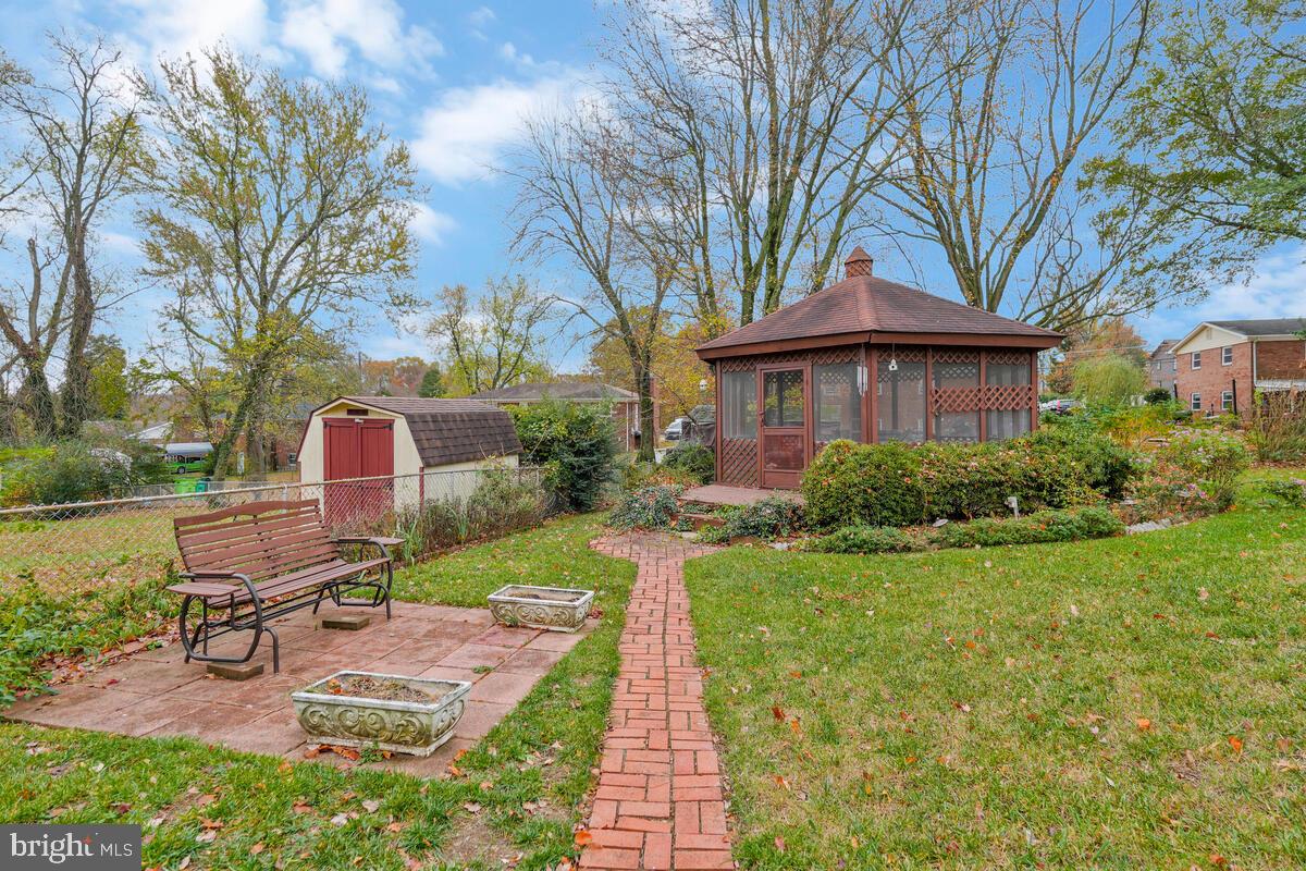 NORRIS PYLES FORESTVILLE - Residential