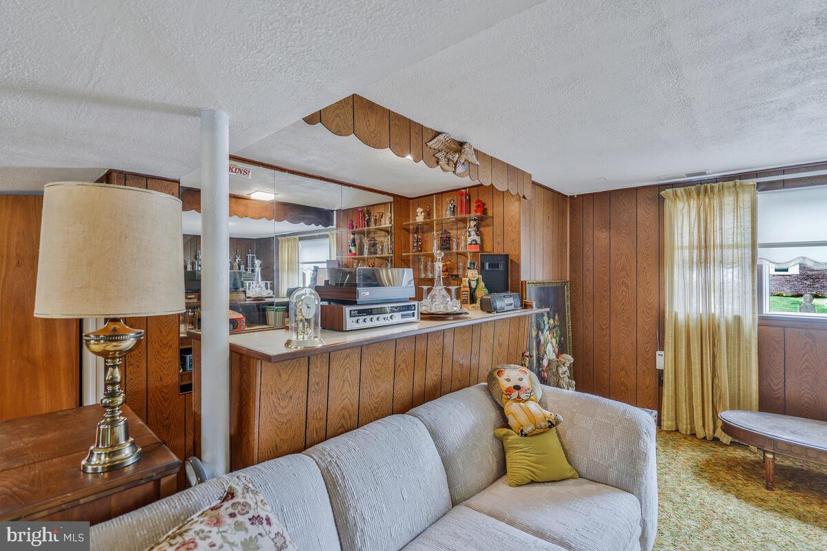 NORRIS PYLES FORESTVILLE - Residential