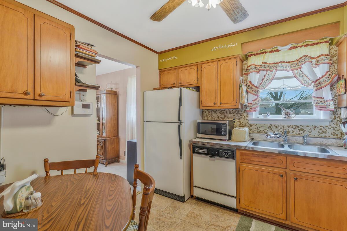 NORRIS PYLES FORESTVILLE - Residential