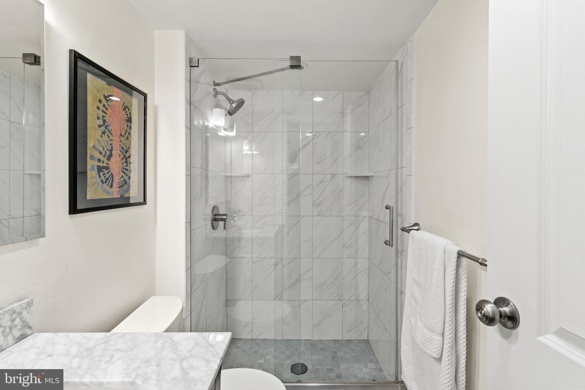 FAIRMOUNT - Residential