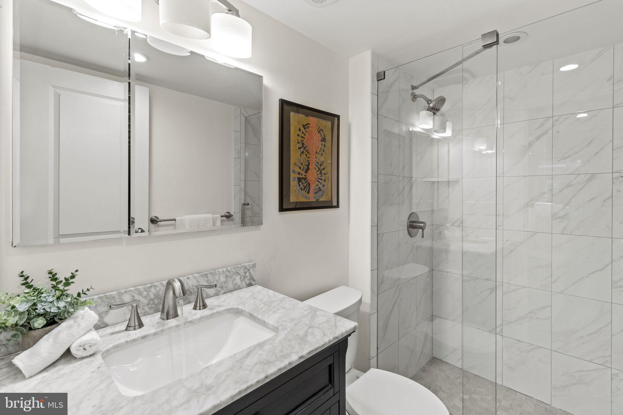 FAIRMOUNT - Residential