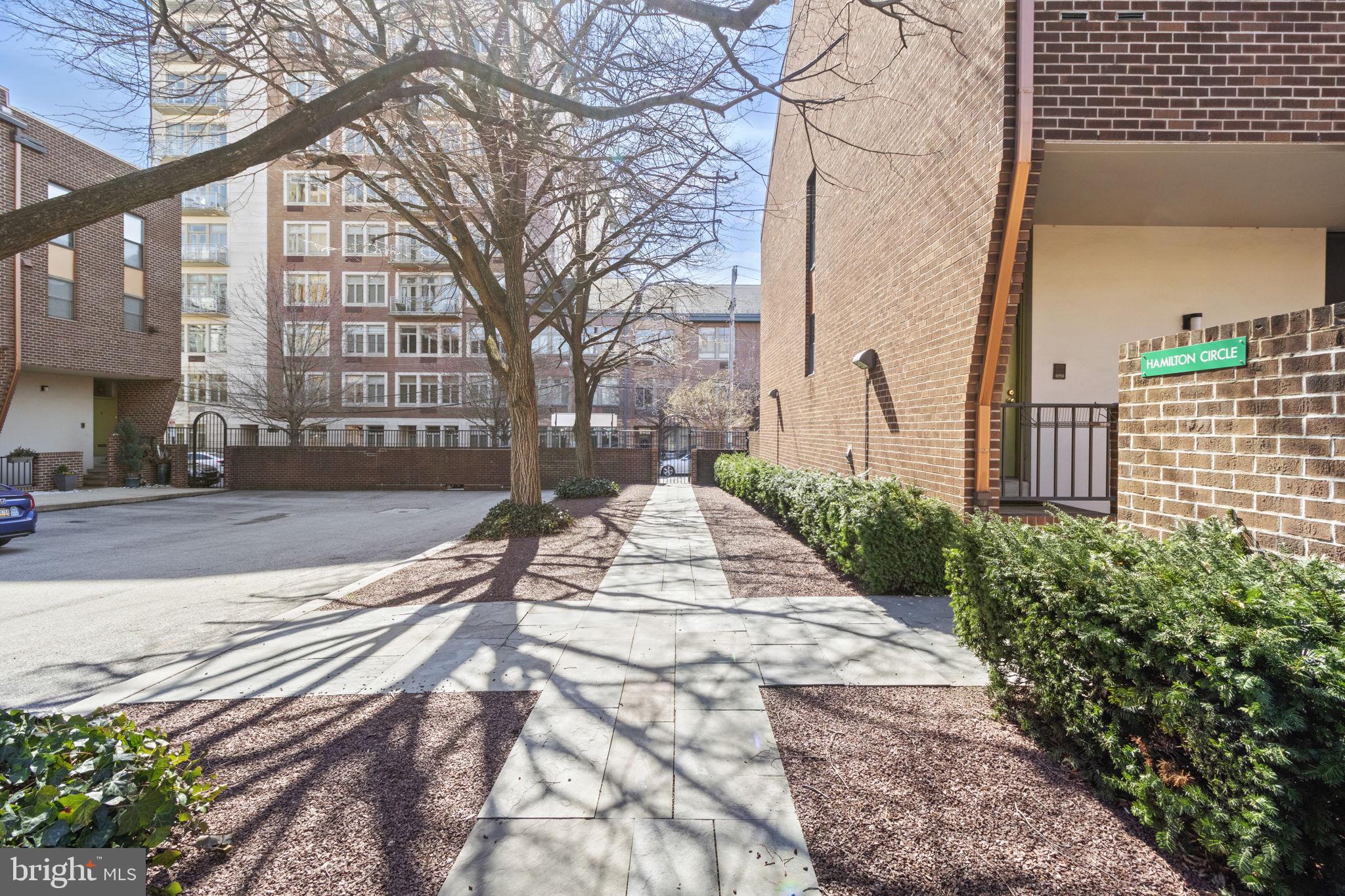 FAIRMOUNT - Residential