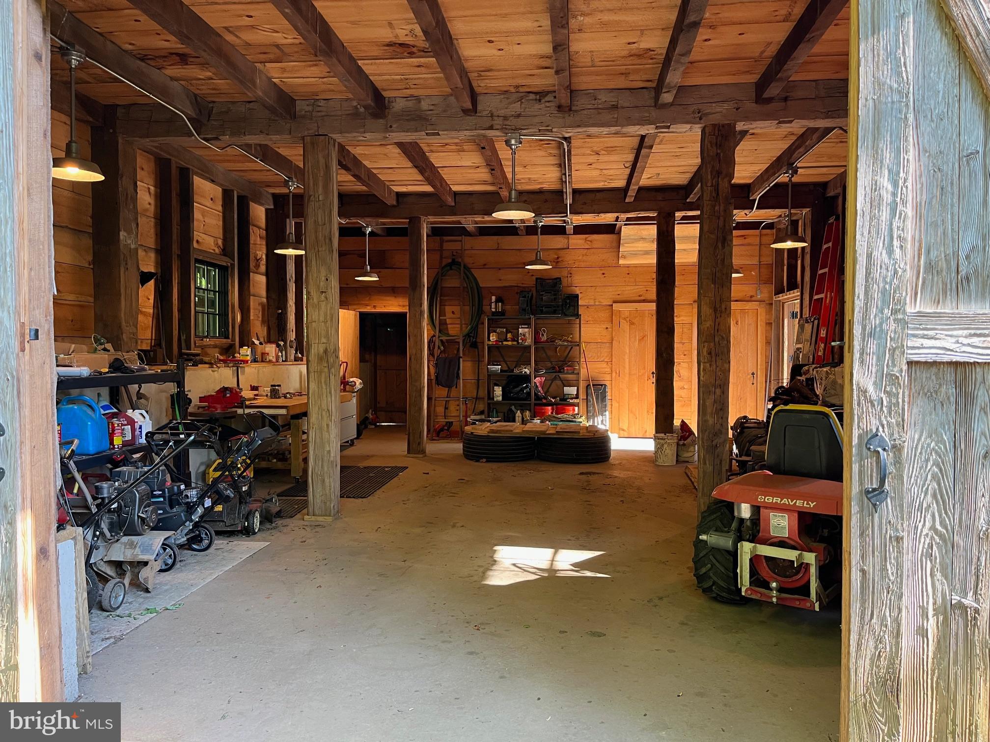 ARONIMINK - Residential