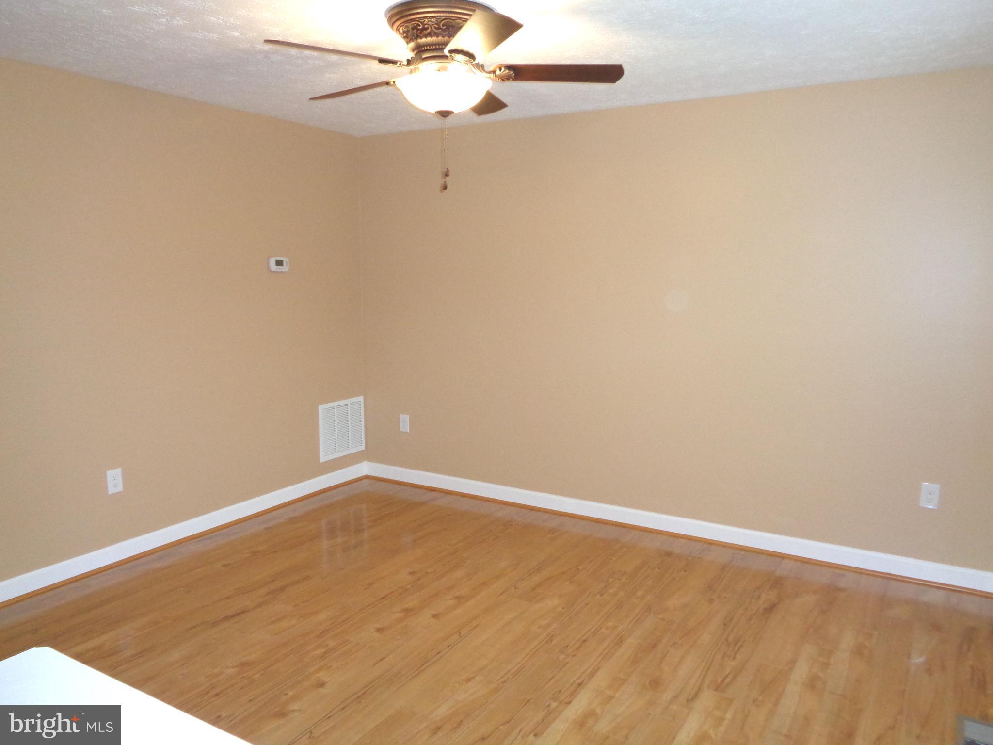 SOUTH HAMPTON SUB - Residential