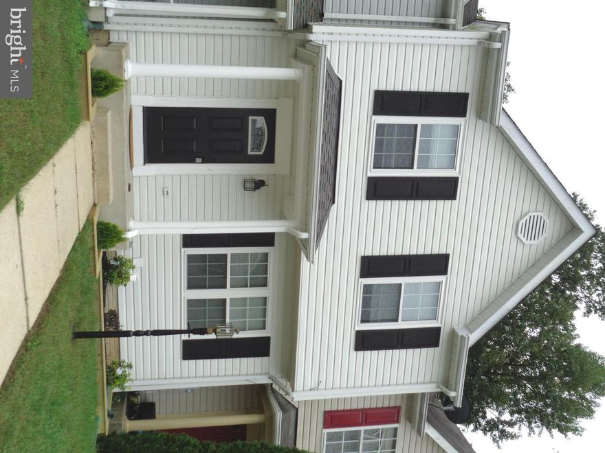 MOVE IN TODAY WITH NO MONEY DOWN (RDA ELIGIBLE)!!! SHINES LIKE A NEW PENNY--FROM THE GLEAMING HARDWOOD FLOORS, NEW KITCHEN & BATHS & BEAUTIFUL DECOR, YOU'LL BE IMPRESSED! NEW ROOF, WINDOWS, EXTERIOR DOORS, HVAC & DECK MEAN NO WORRIES! GATHER FOR A MEAL IN THE TRUE COUNTRY KITCHEN, RELAX ON THE BACK DECK, WATCH THE GAME IN THE BIG FAMILY ROOM OR RETREAT TO THE PRIVATE MASTER BEDROOM...