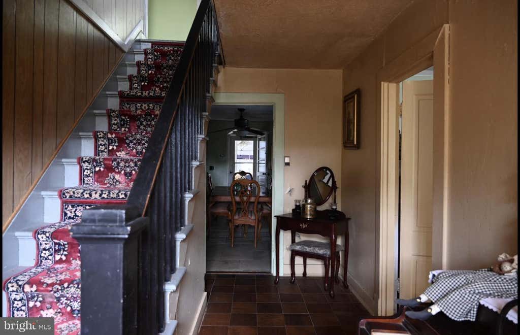 Photo of 92 Buggy Ln, ROCHELLE, VA 22738 (MLS # VAMA2002890)