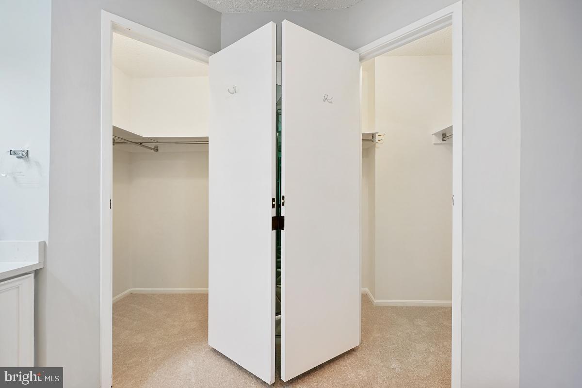 MONTEBELLO - Residential