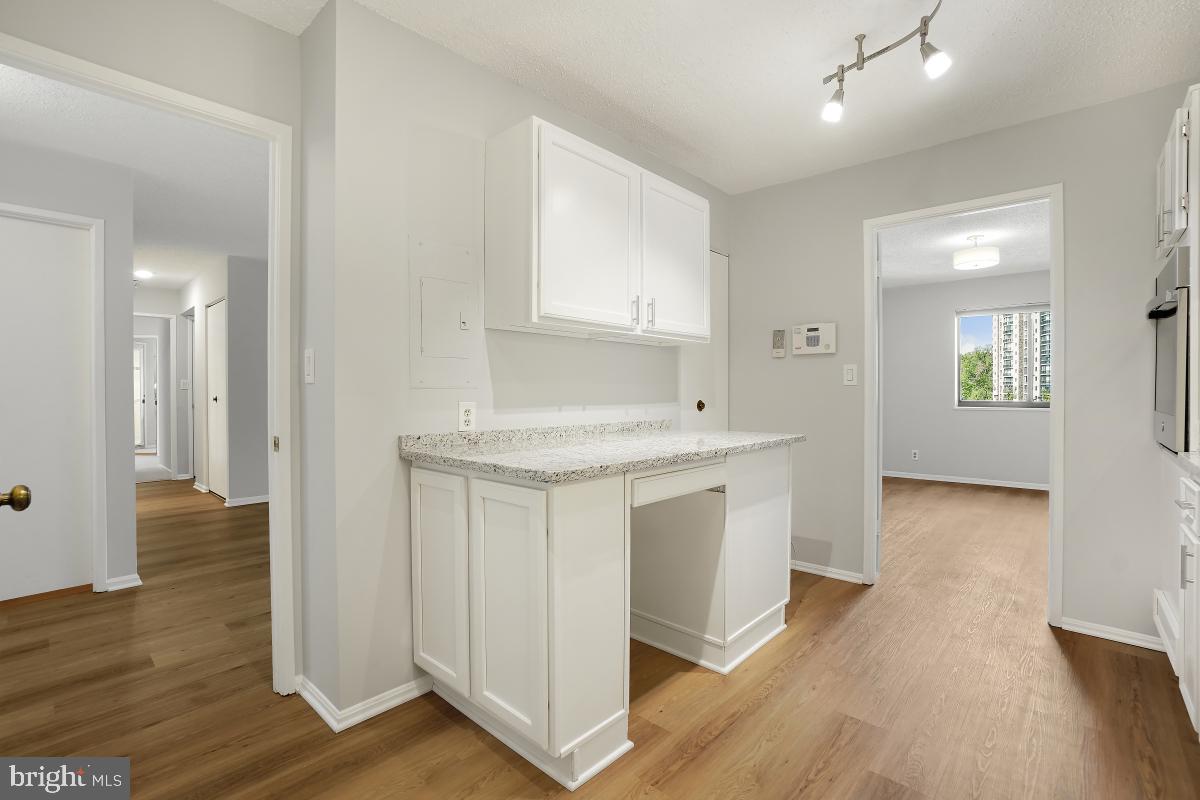 MONTEBELLO - Residential