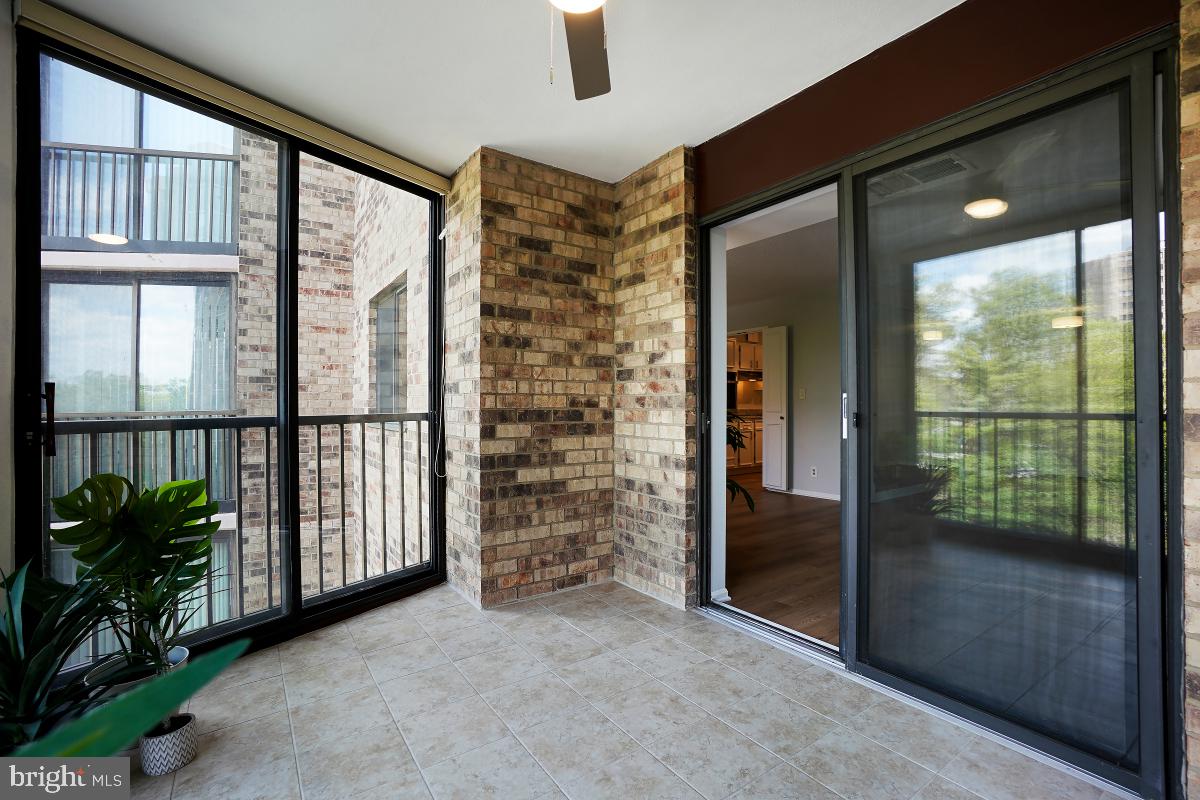 MONTEBELLO - Residential