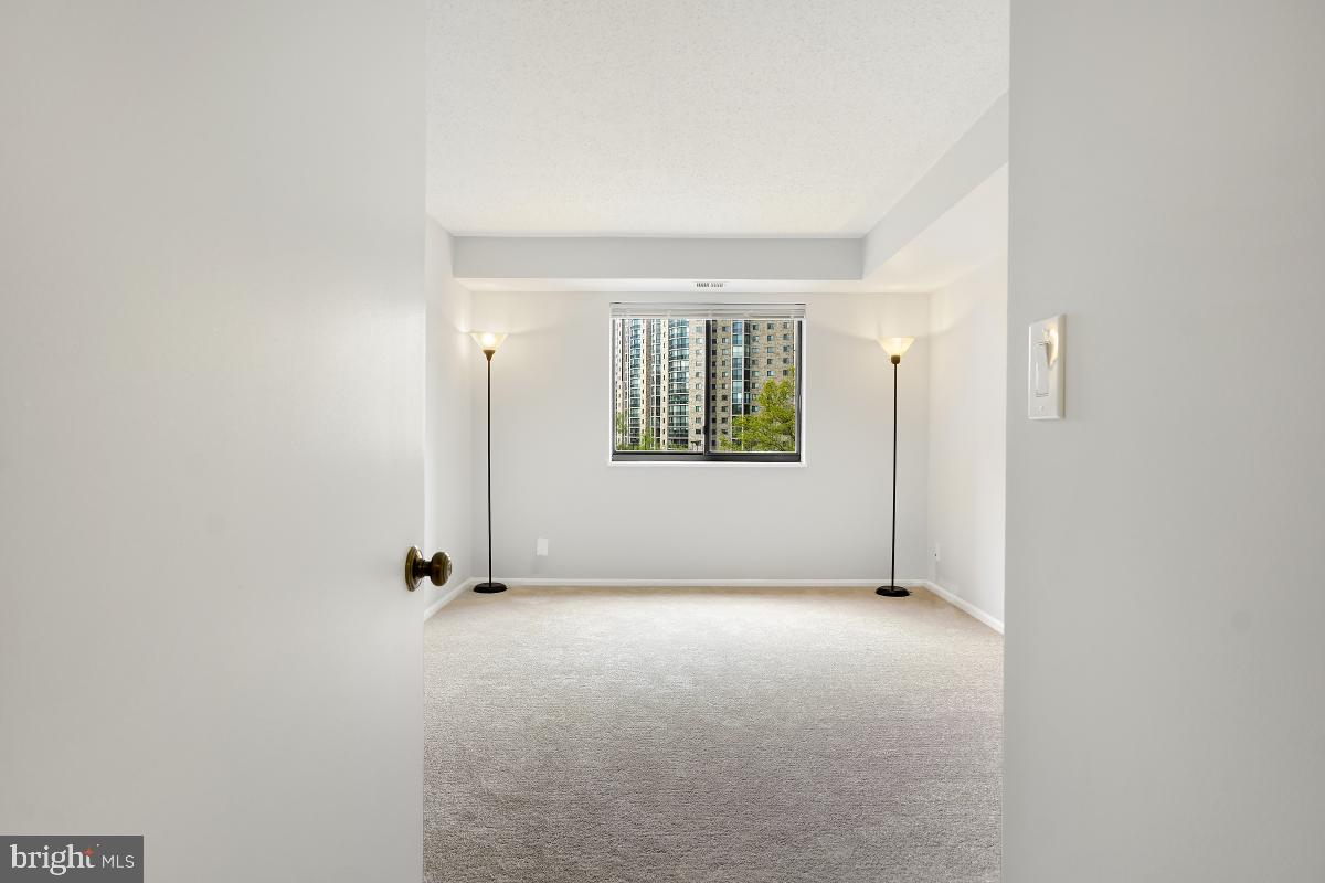 MONTEBELLO - Residential