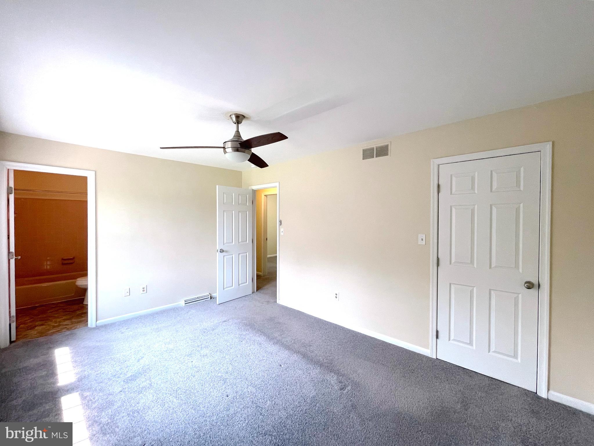 BRETON BAY ESTATES - Residential Lease