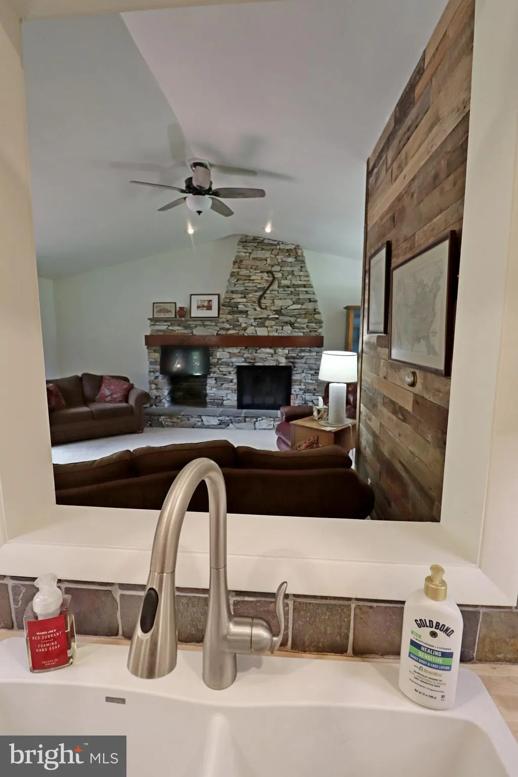 Manheim, Pennsylvania 17545, United States, 3 Bedrooms Bedrooms, ,2 BathroomsBathrooms,Residential,Active,136451