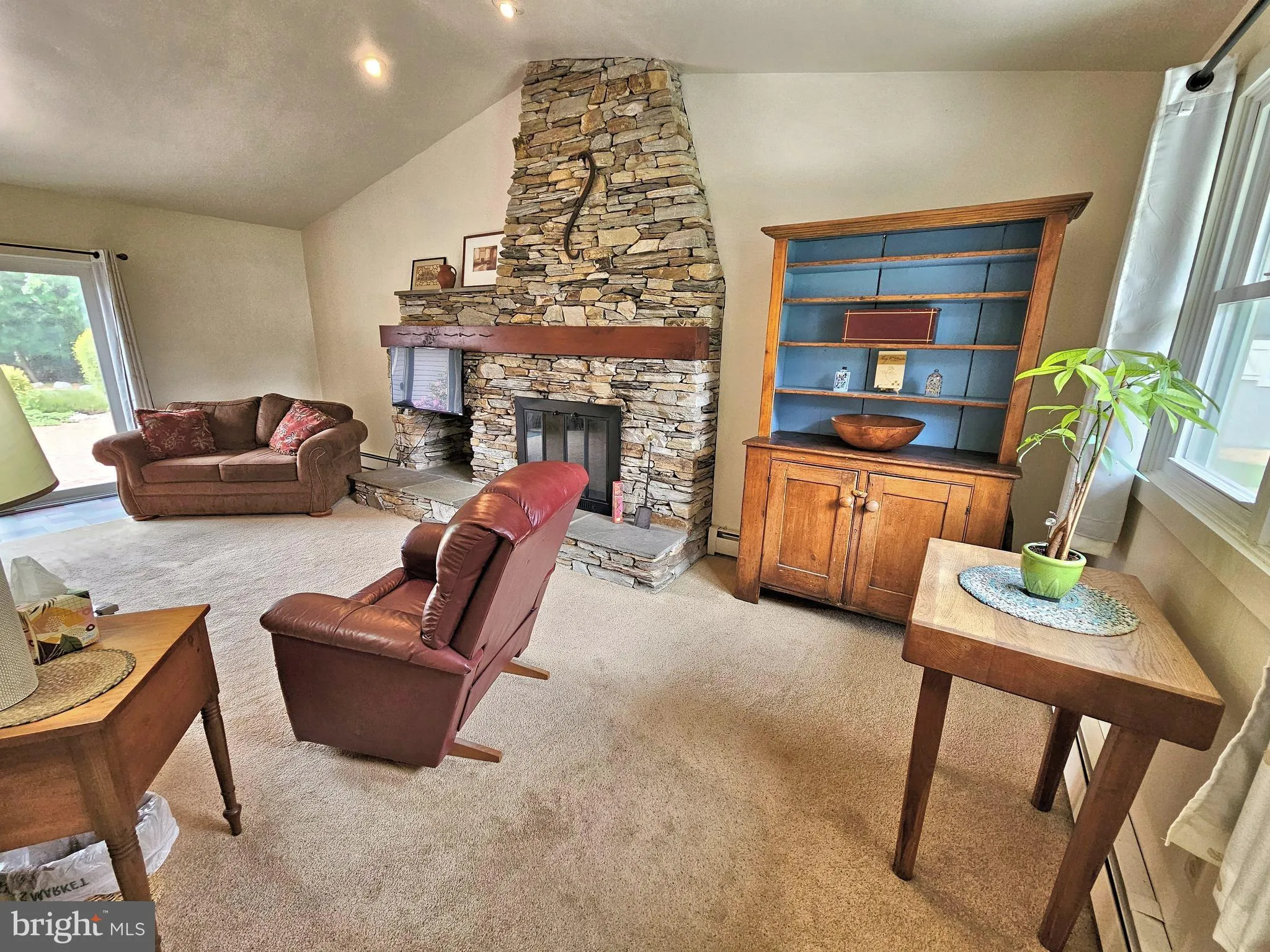 Manheim, Pennsylvania 17545, United States, 3 Bedrooms Bedrooms, ,2 BathroomsBathrooms,Residential,Active,136451