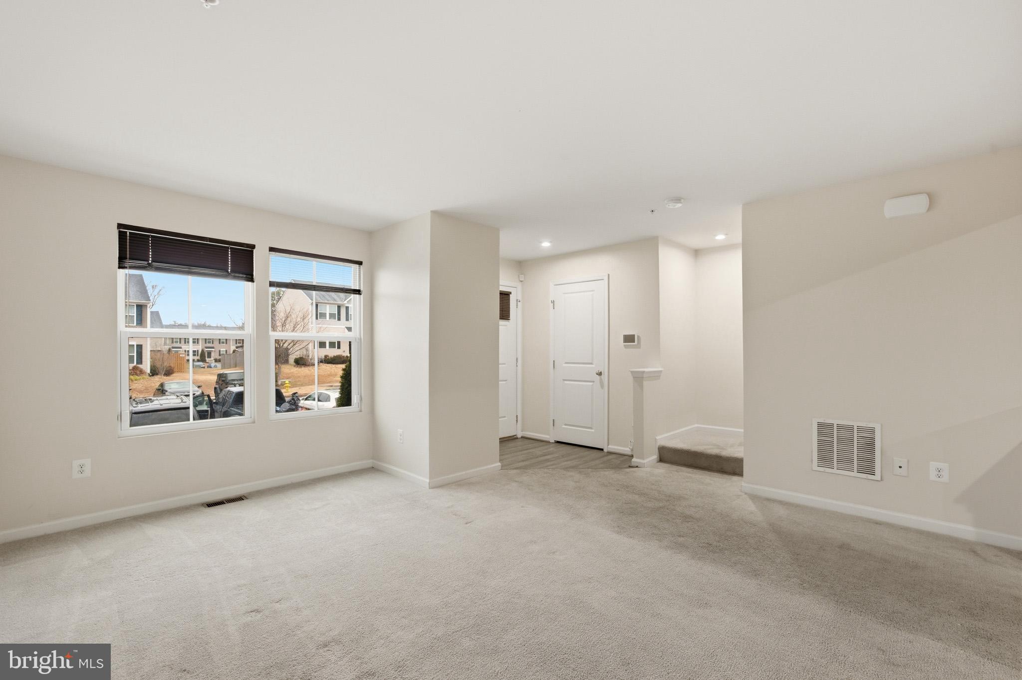 WILLOW GATE - Residential