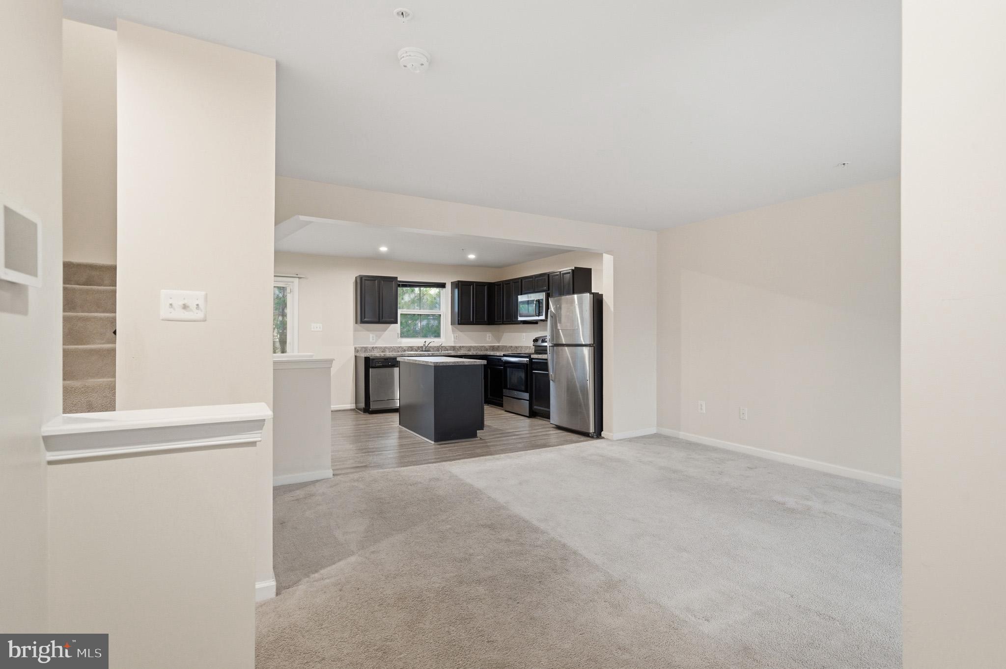 46315 CREEPING PRIMROSE LANE B