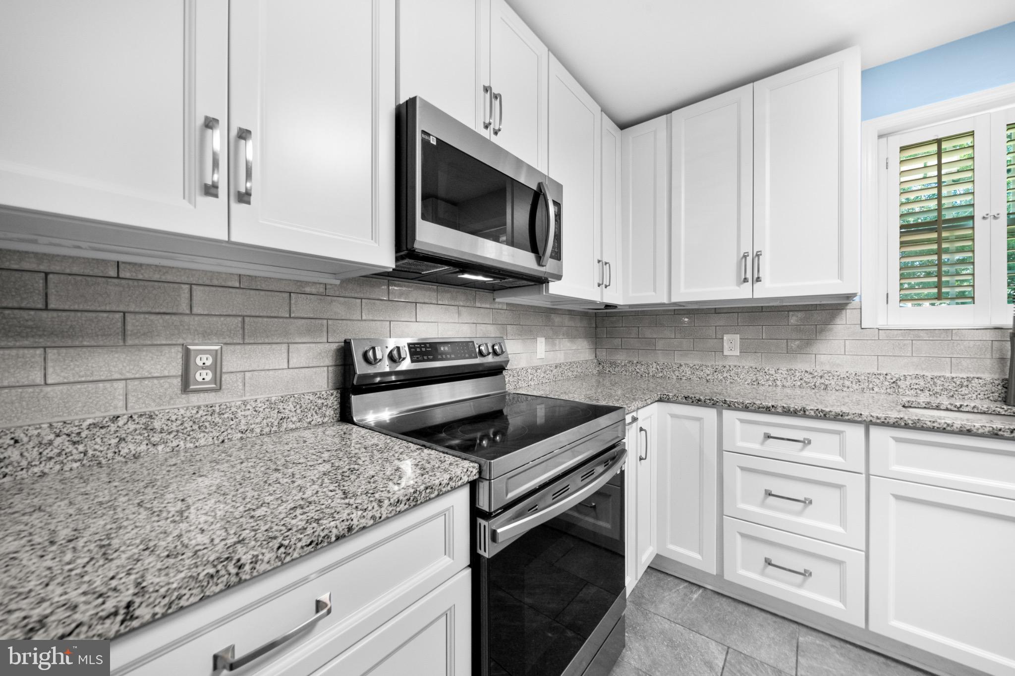 BELLEVUE ESTATES - Residential