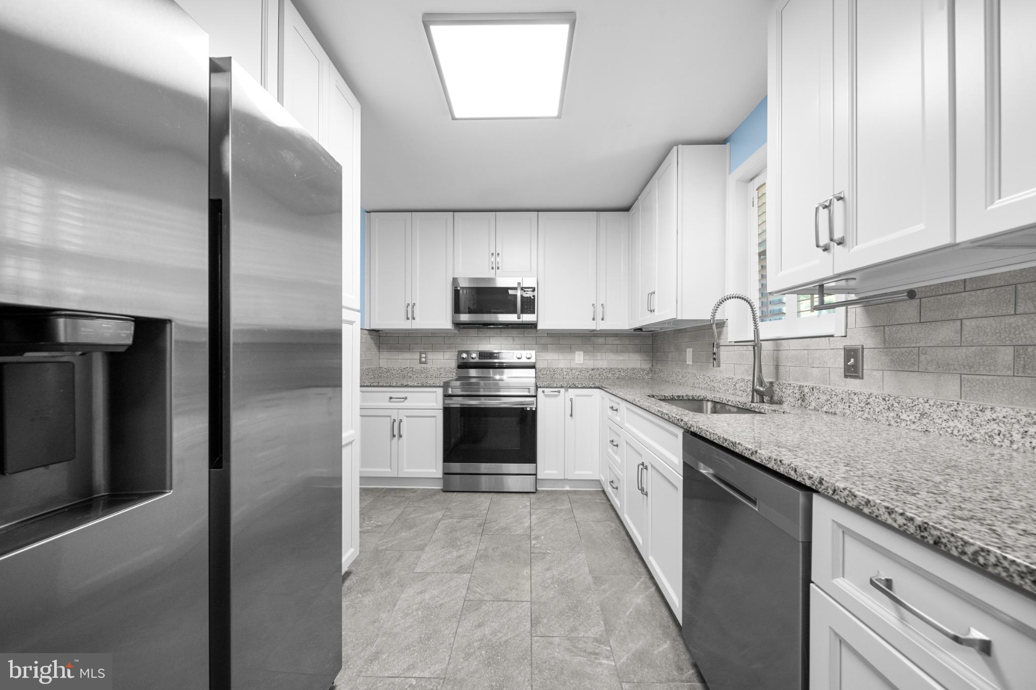 BELLEVUE ESTATES - Residential