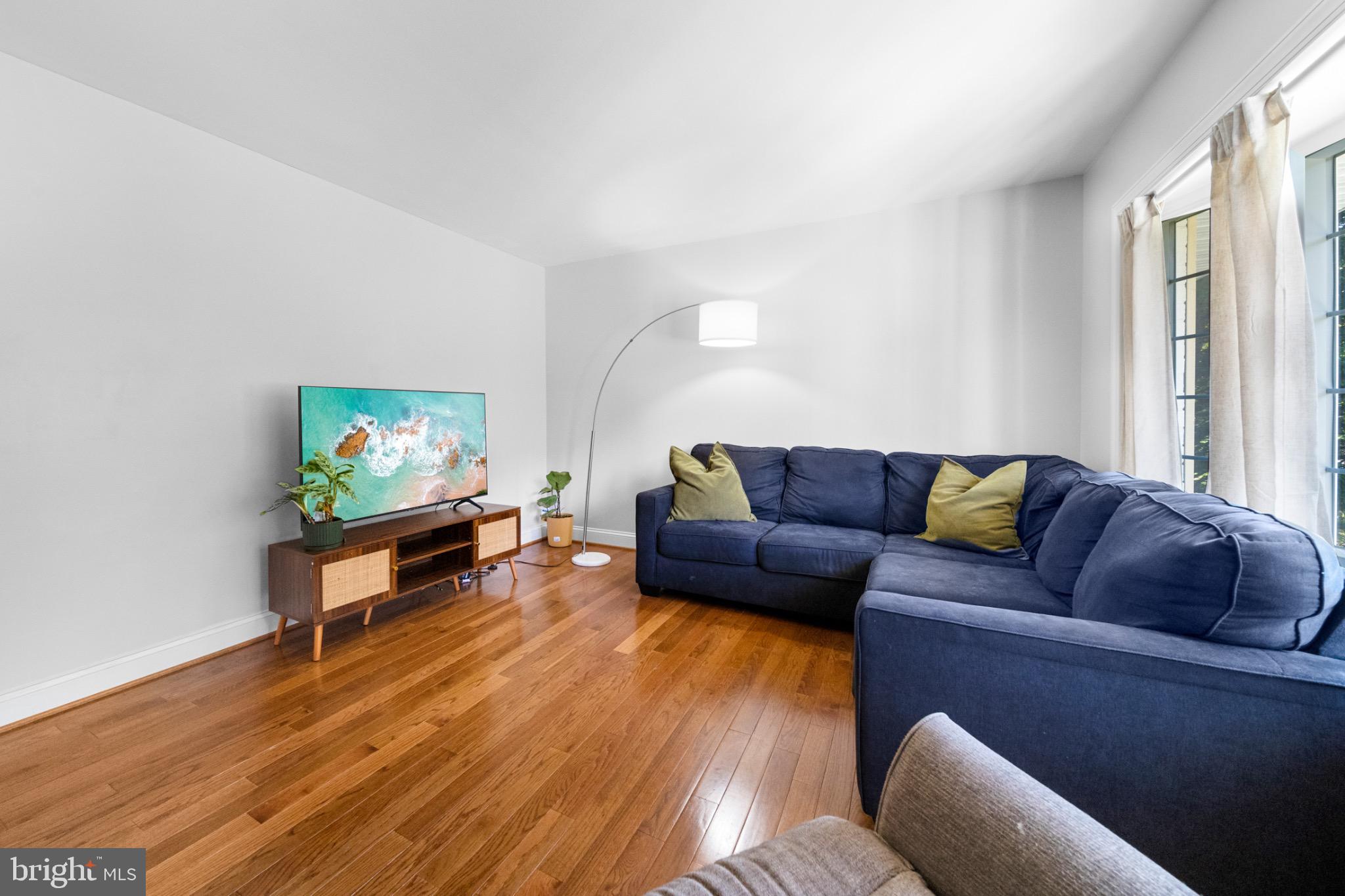 BELLEVUE ESTATES - Residential