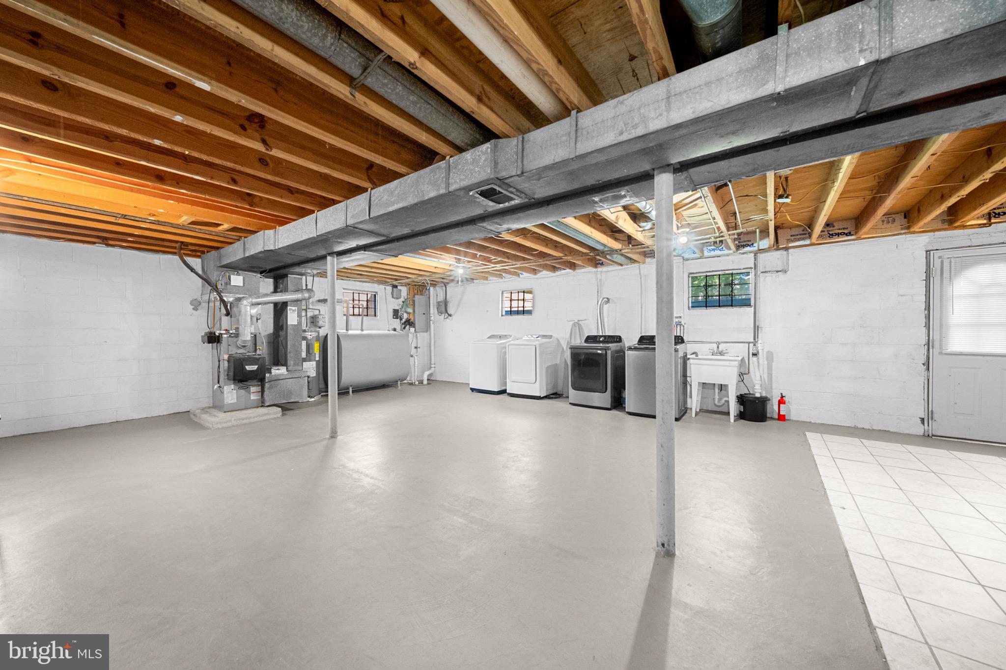 BELLEVUE ESTATES - Residential