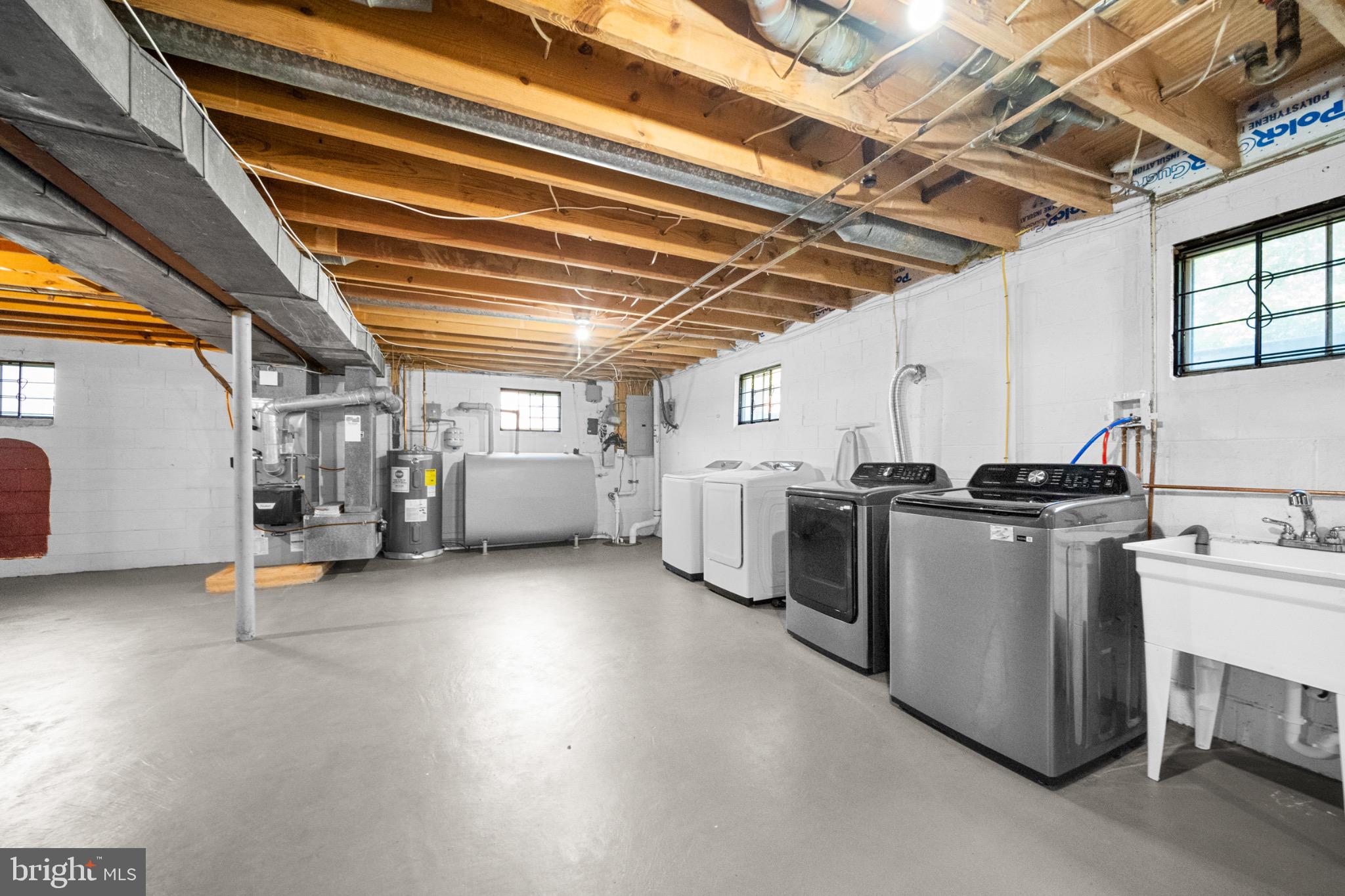 BELLEVUE ESTATES - Residential