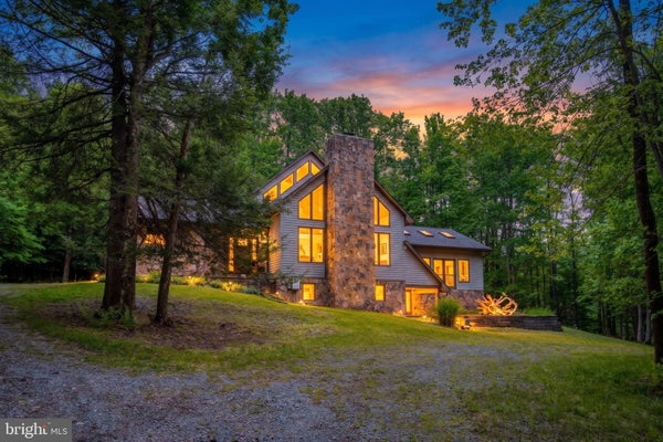 122 WOODLANDS HILL LN, OAKLAND, MD 21550 - Image 0f65e2b497c5d7a5de75c793ff769de2/495626293