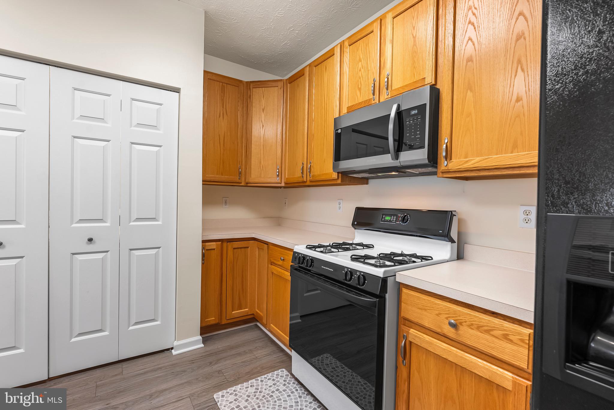 PERRY HALL FARMS - Residential