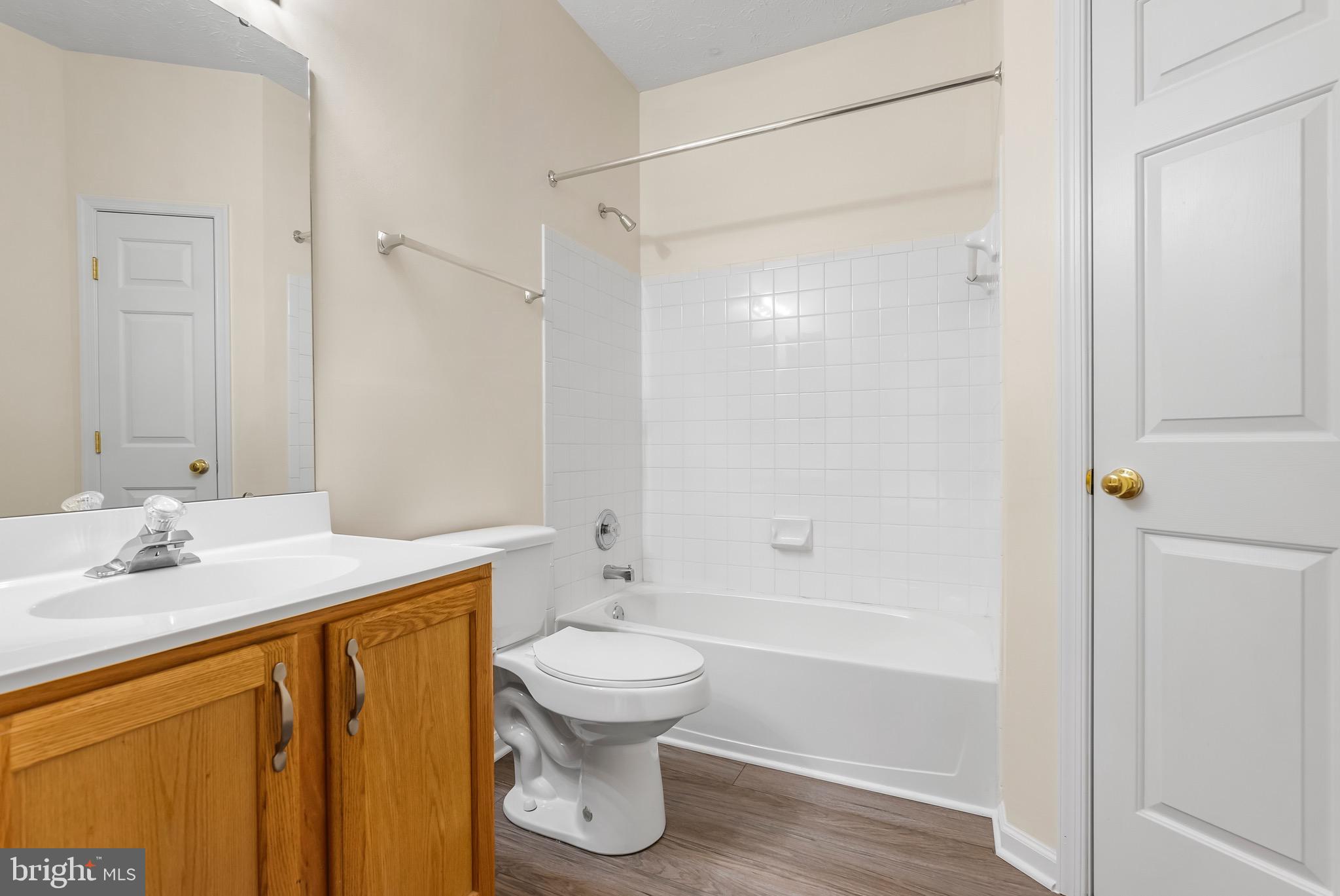 PERRY HALL FARMS - Residential