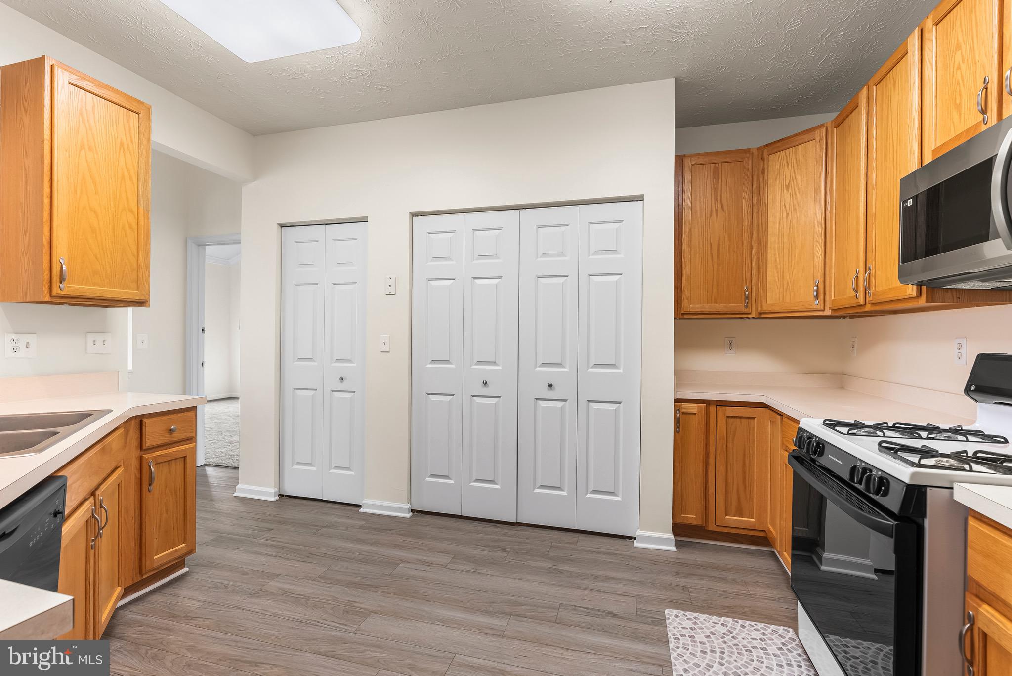 PERRY HALL FARMS - Residential