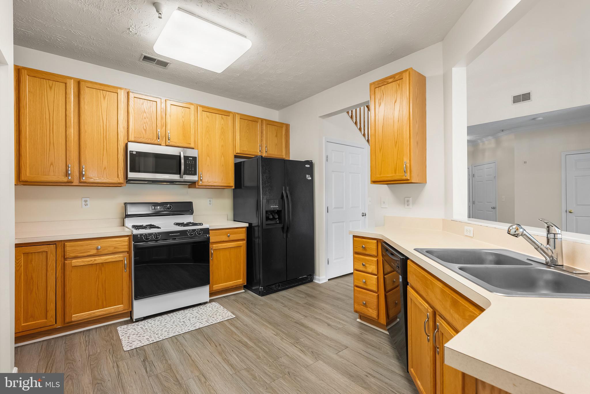 PERRY HALL FARMS - Residential