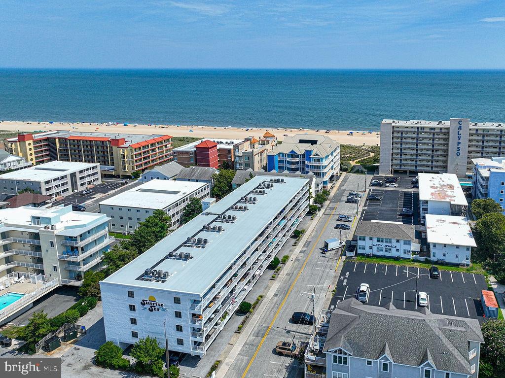 12 63RD STREET 205