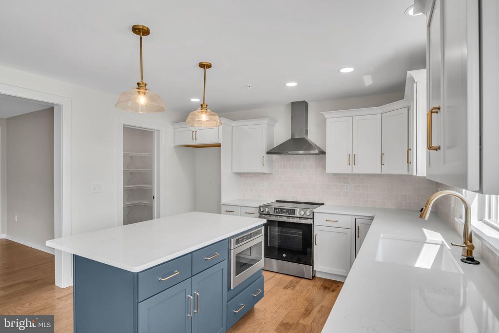 Photo of 105 Candler Way #045, ANNVILLE, PA 17003 (MLS # PALN2021226)