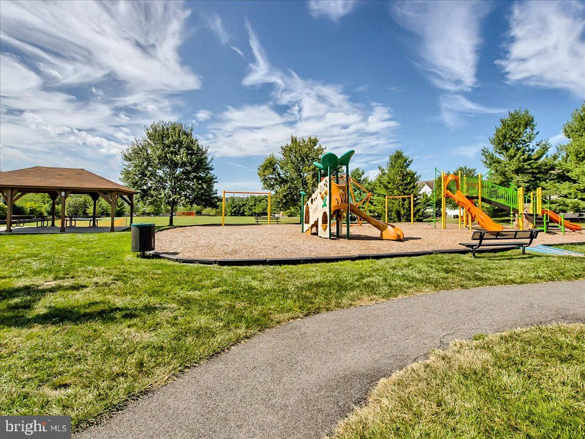 Frederick, Maryland 21701, United States, 4 Bedrooms Bedrooms, ,5 BathroomsBathrooms,Residential,Coming Soon,131093