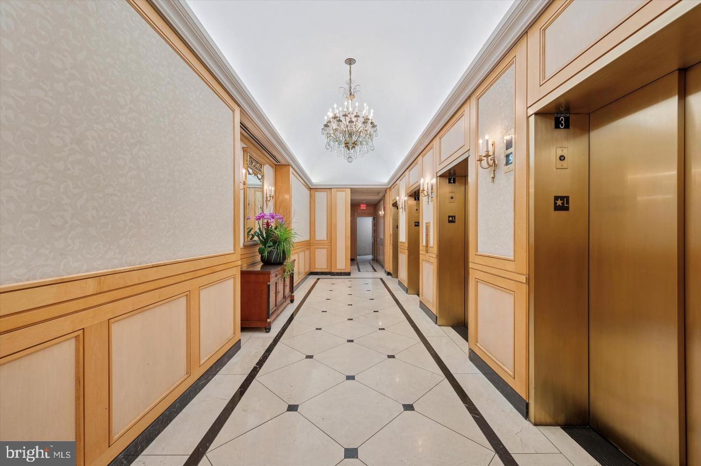 RITTENHOUSE SQUARE - Residential Lease