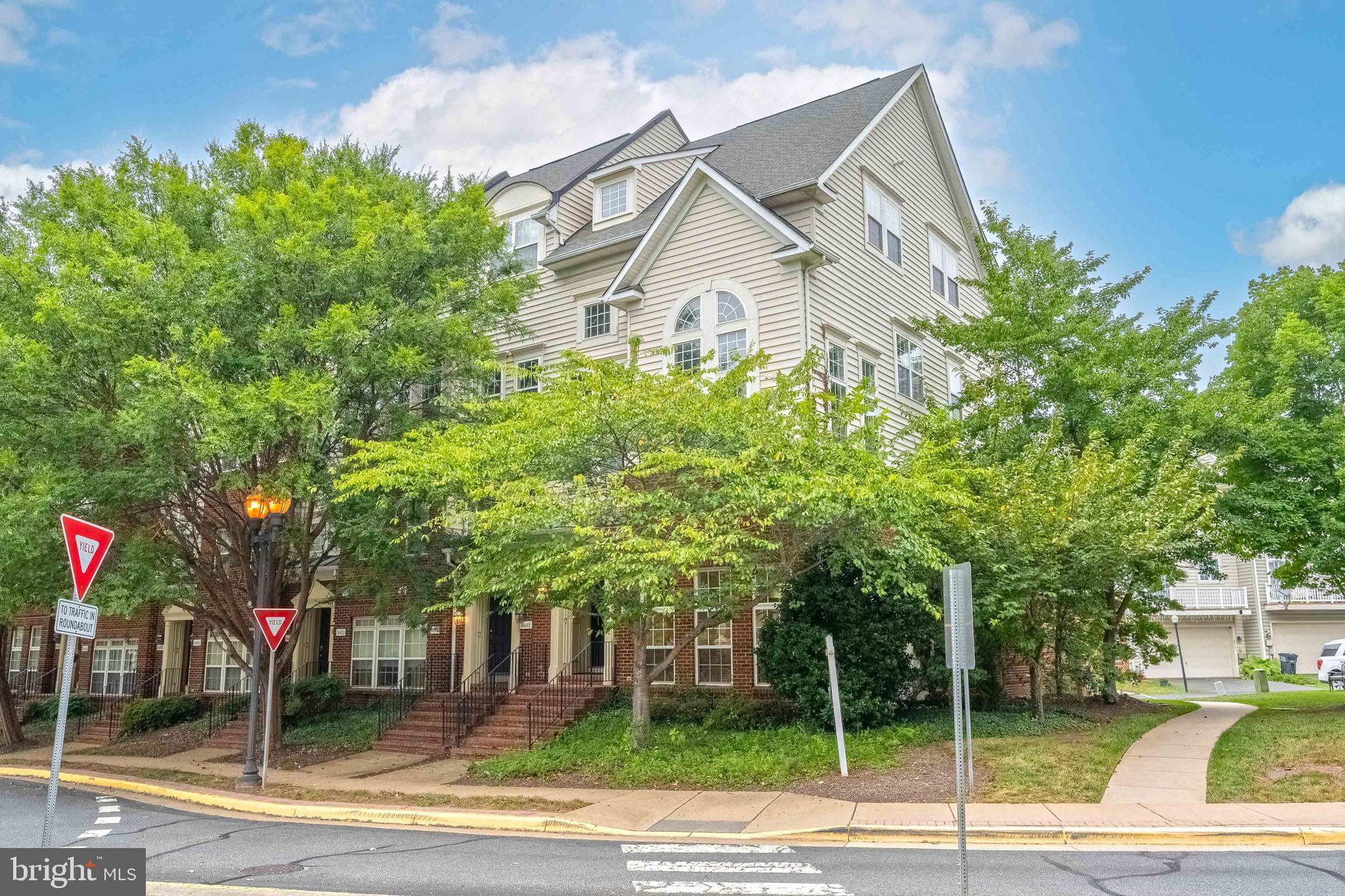 14444 VILLAGE HIGH STREET 87