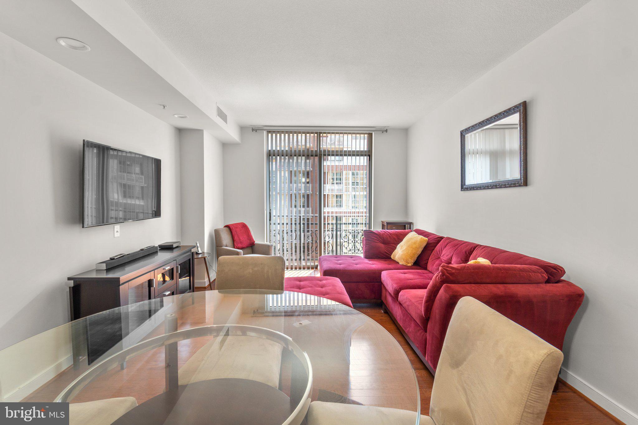 ONE NATIONAL HARBOR CONDOMINIUM - Residential