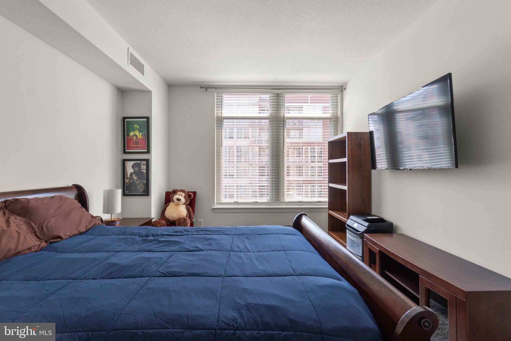 ONE NATIONAL HARBOR CONDOMINIUM - Residential