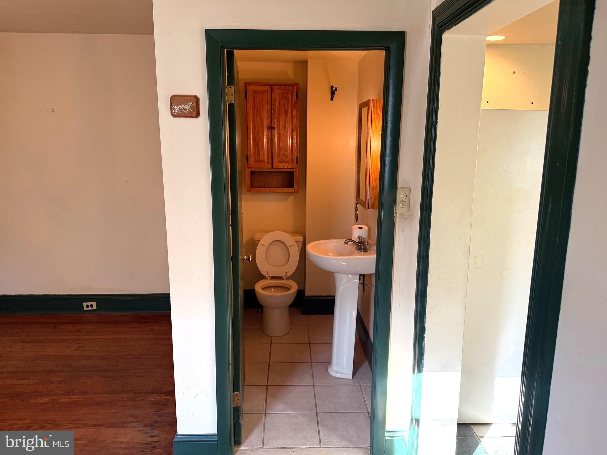 256 N ABERDEEN AVENUE