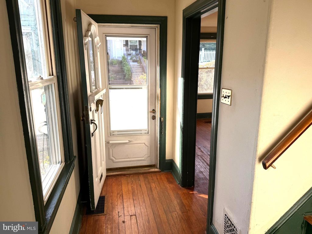 Photo of 256 N Aberdeen Avenue, WAYNE, PA 19087 (MLS # PADE2112984)