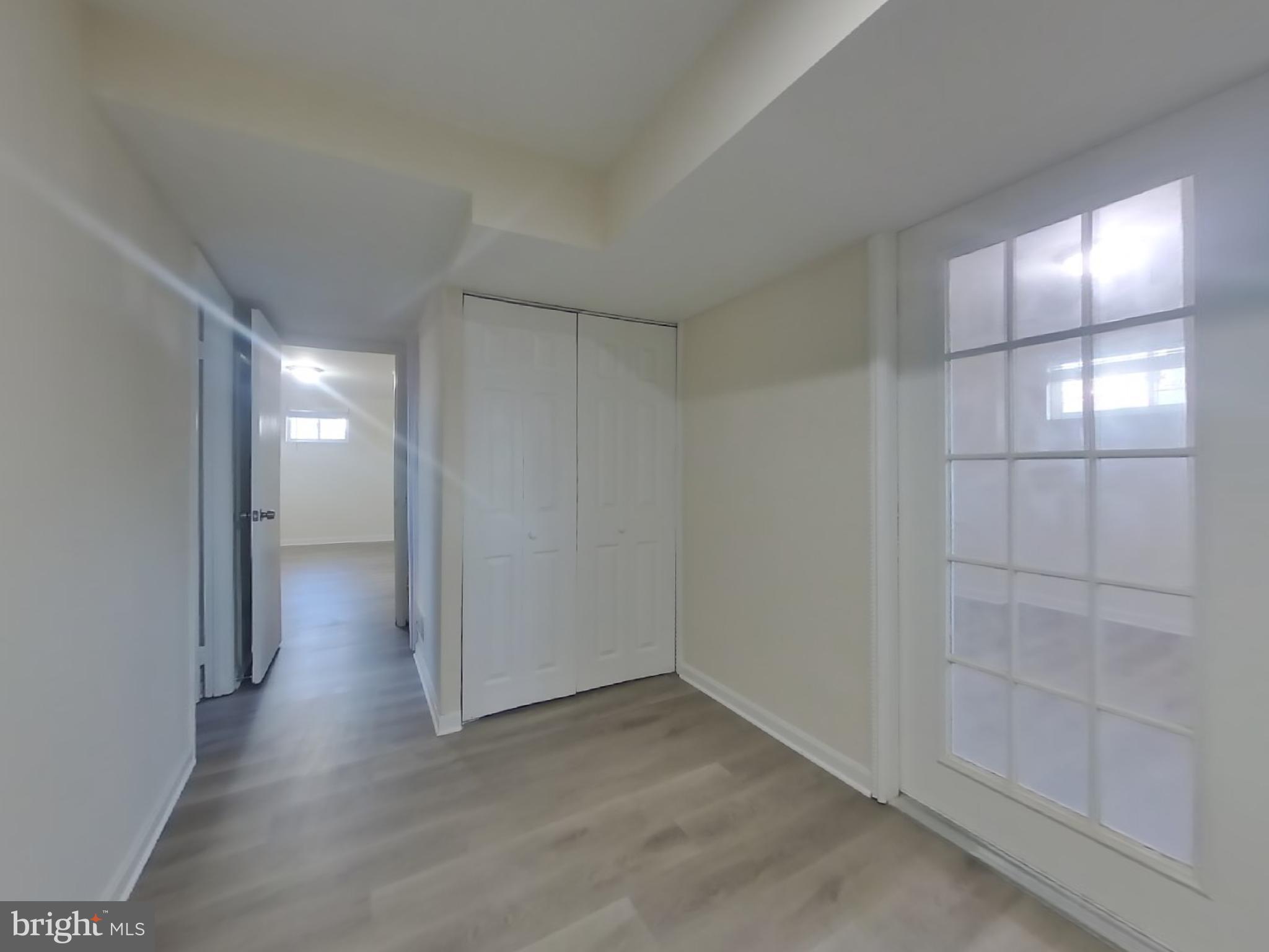 SANSBURY PARK- 1ST ADDN - Residential Lease