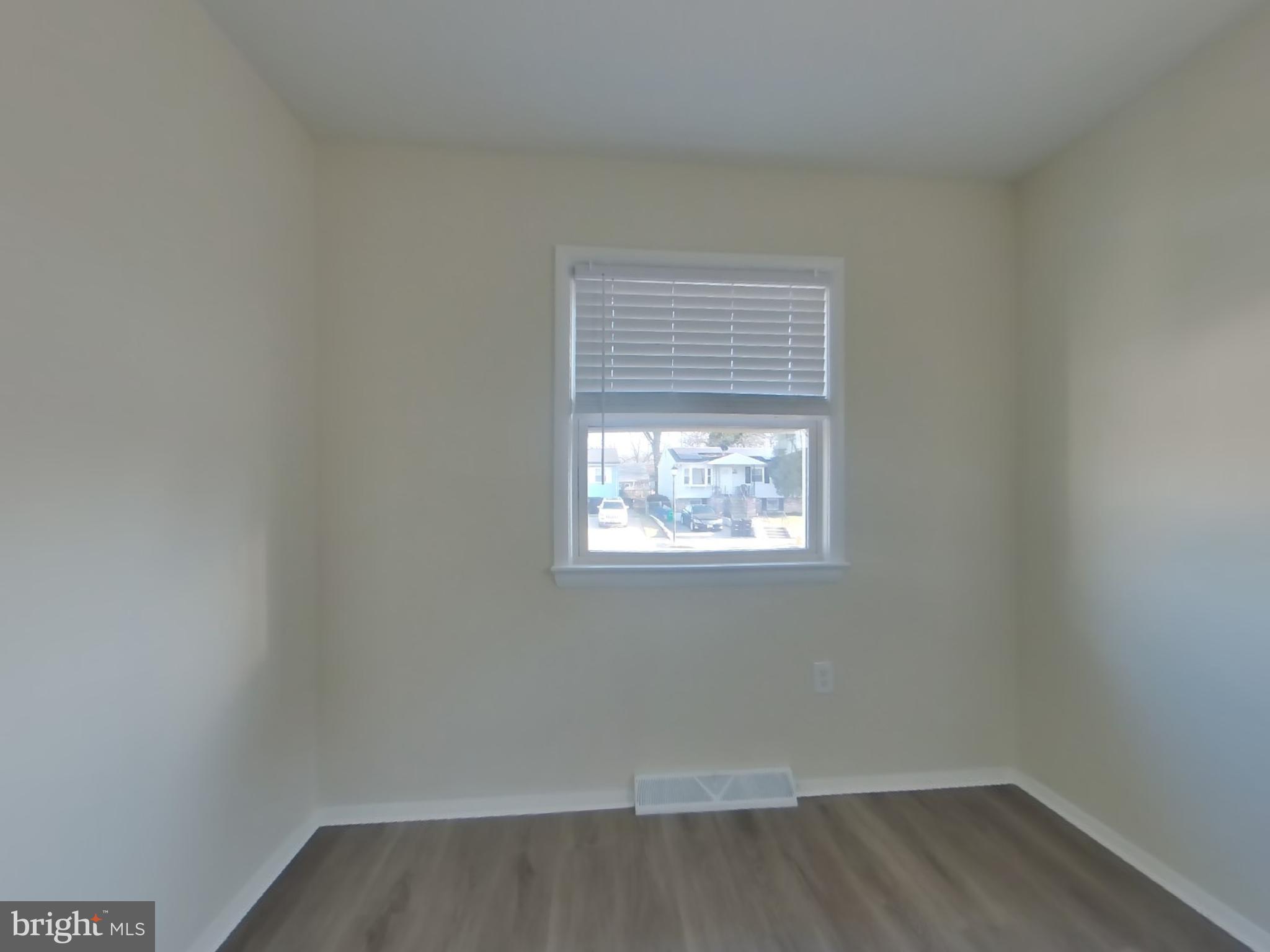 SANSBURY PARK- 1ST ADDN - Residential Lease