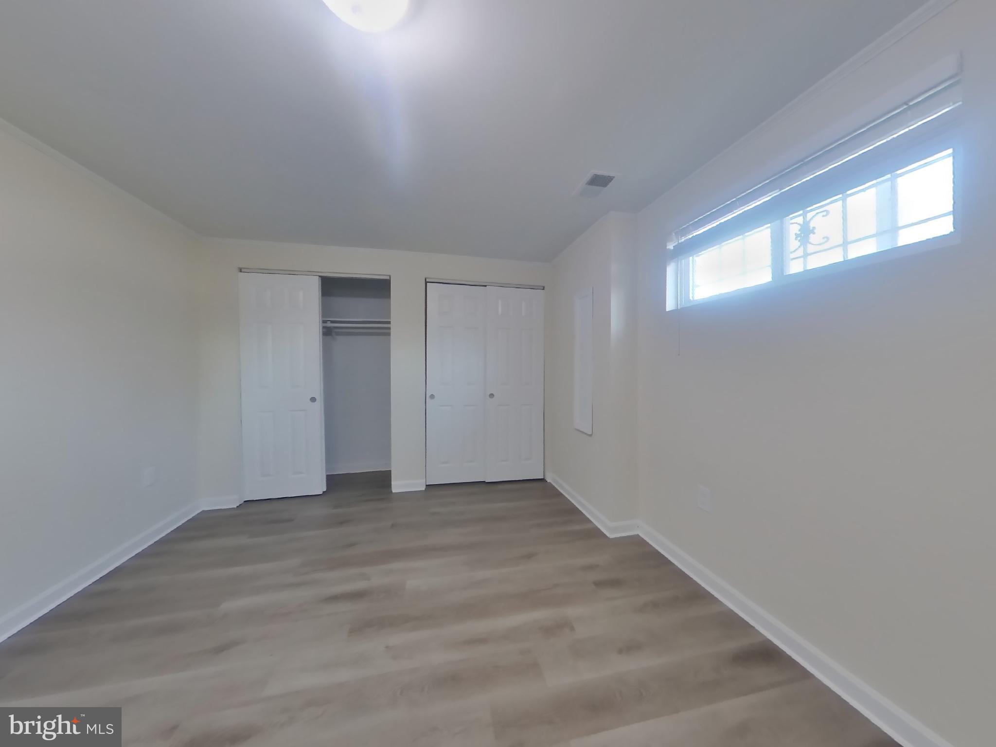 SANSBURY PARK- 1ST ADDN - Residential Lease