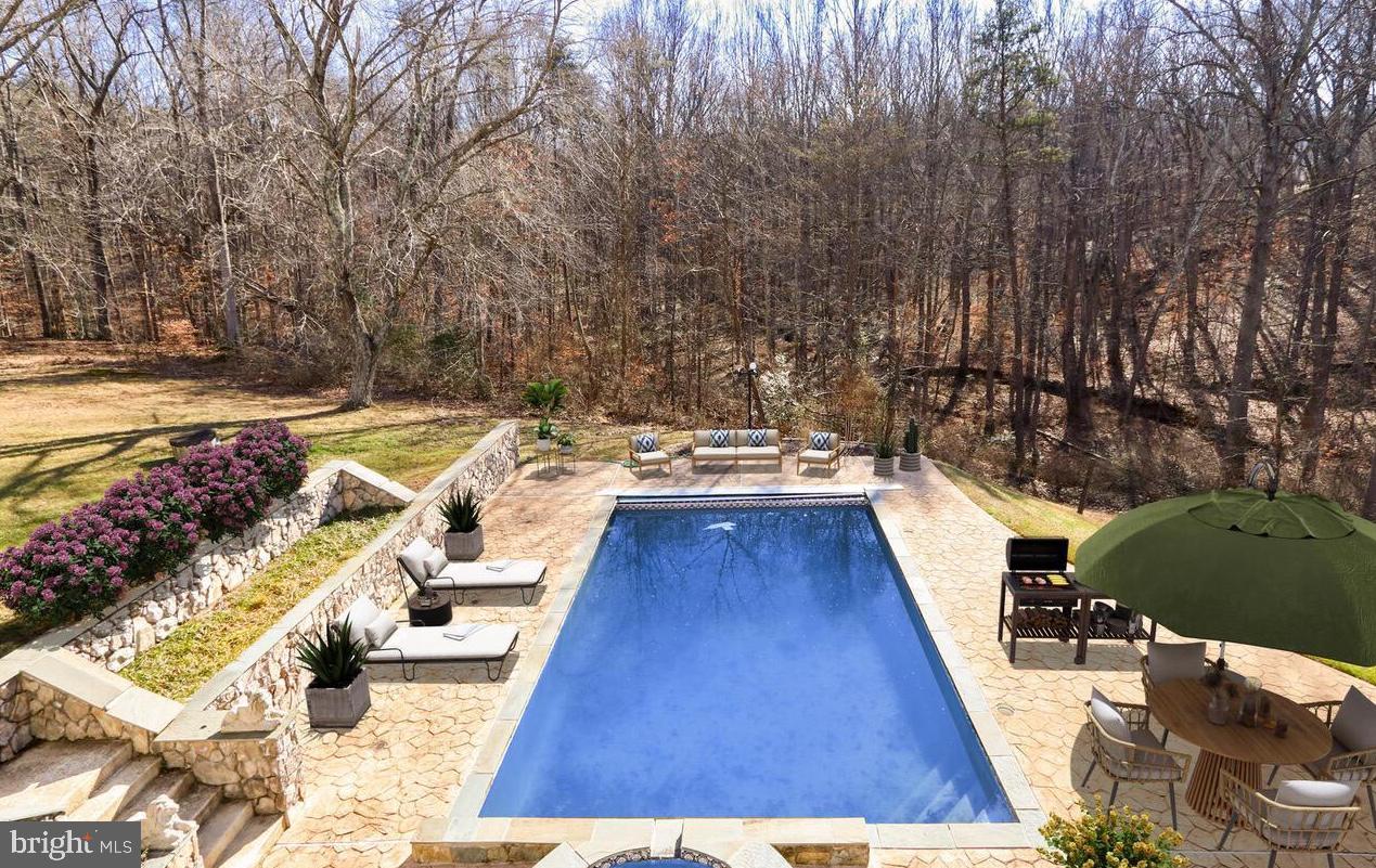 STONECREST - Residential