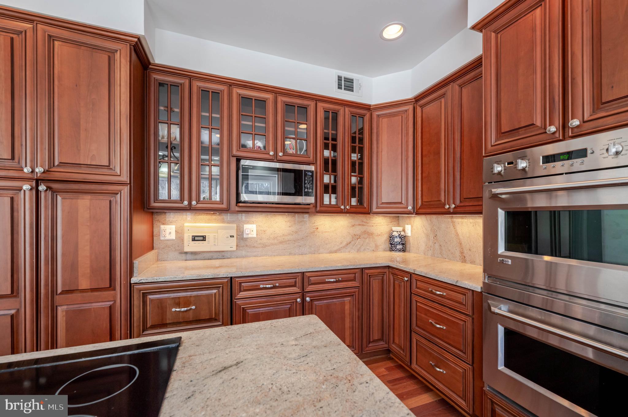 STONECREST - Residential