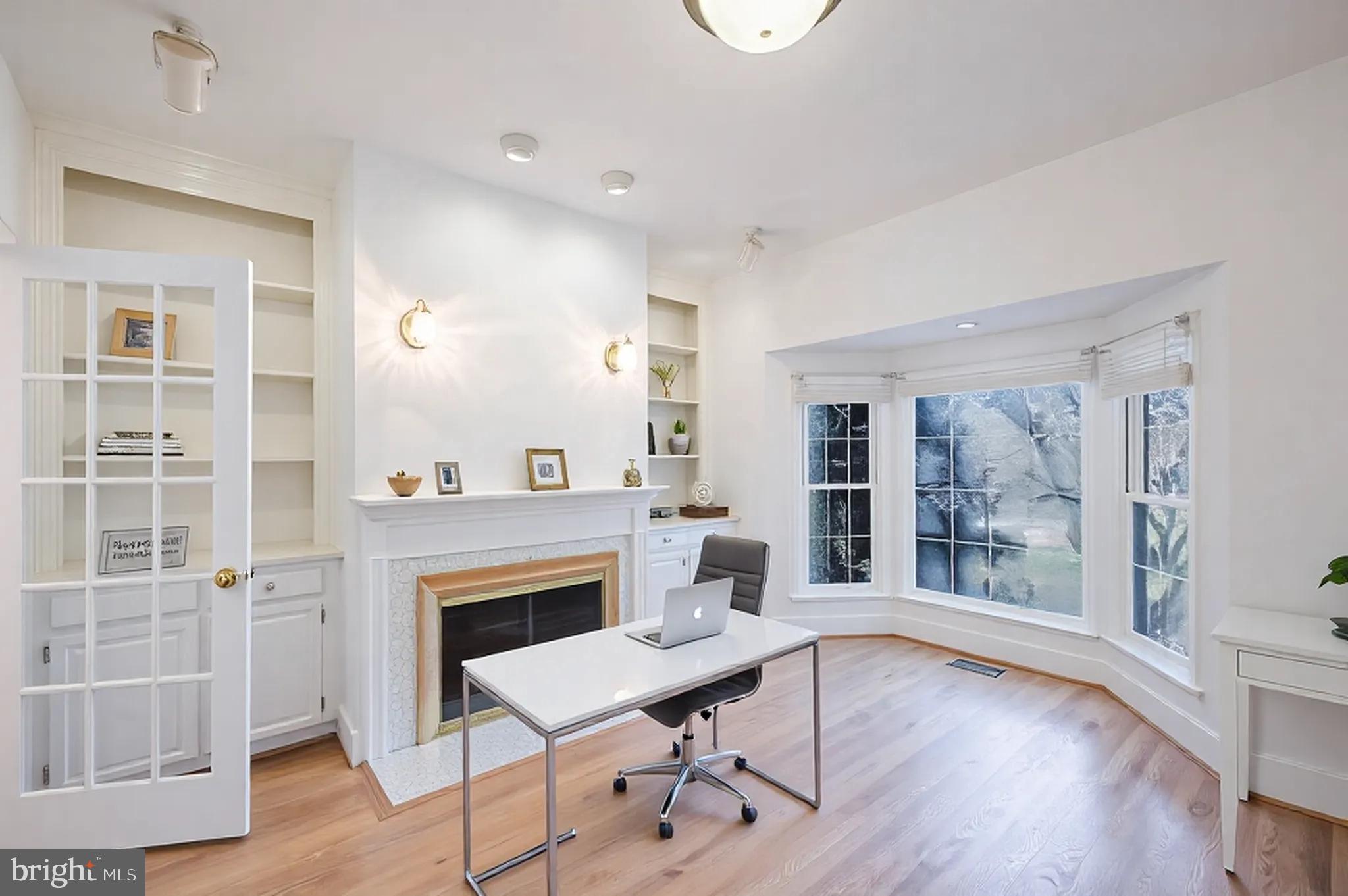 STONECREST - Residential