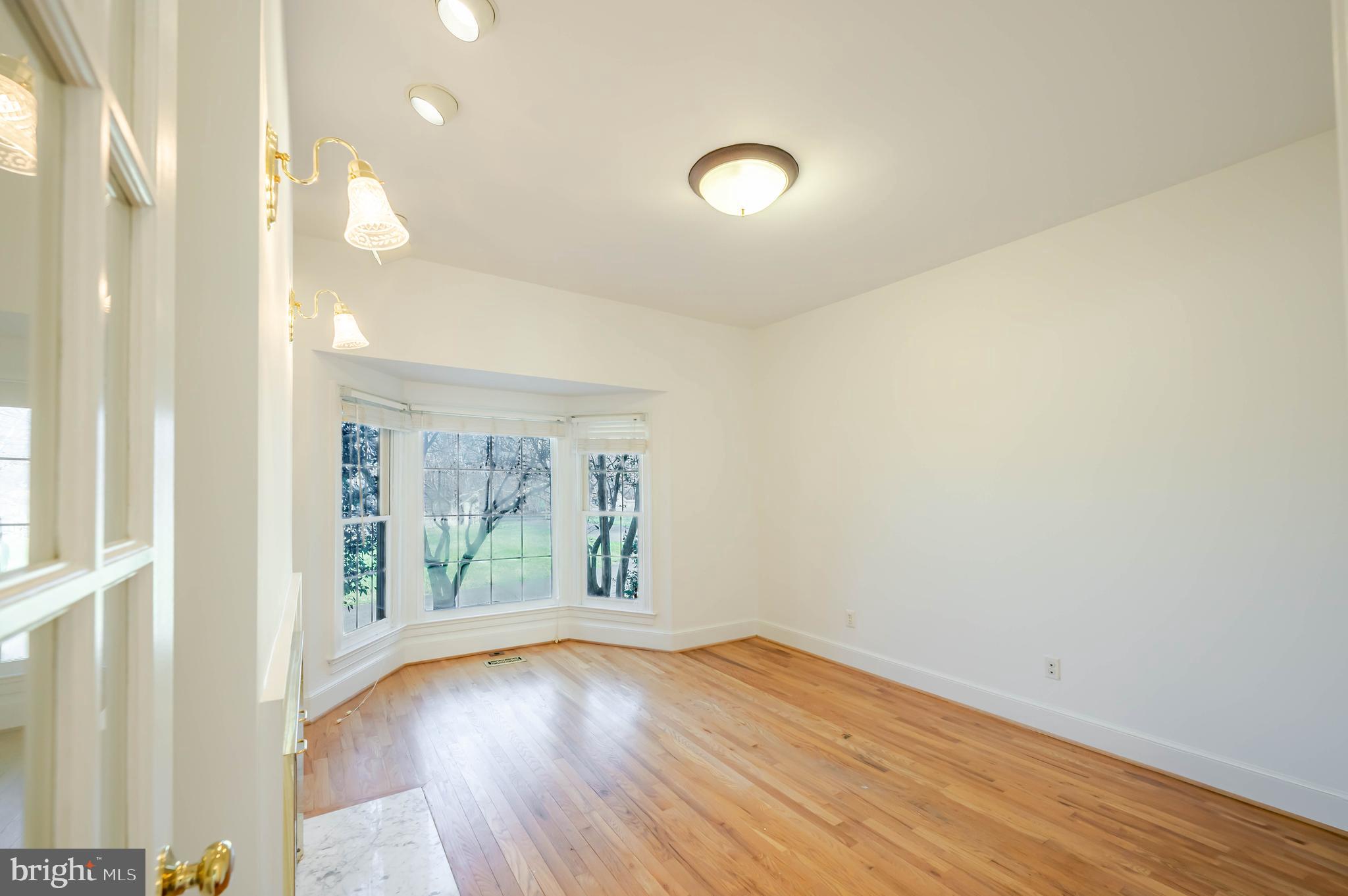 STONECREST - Residential