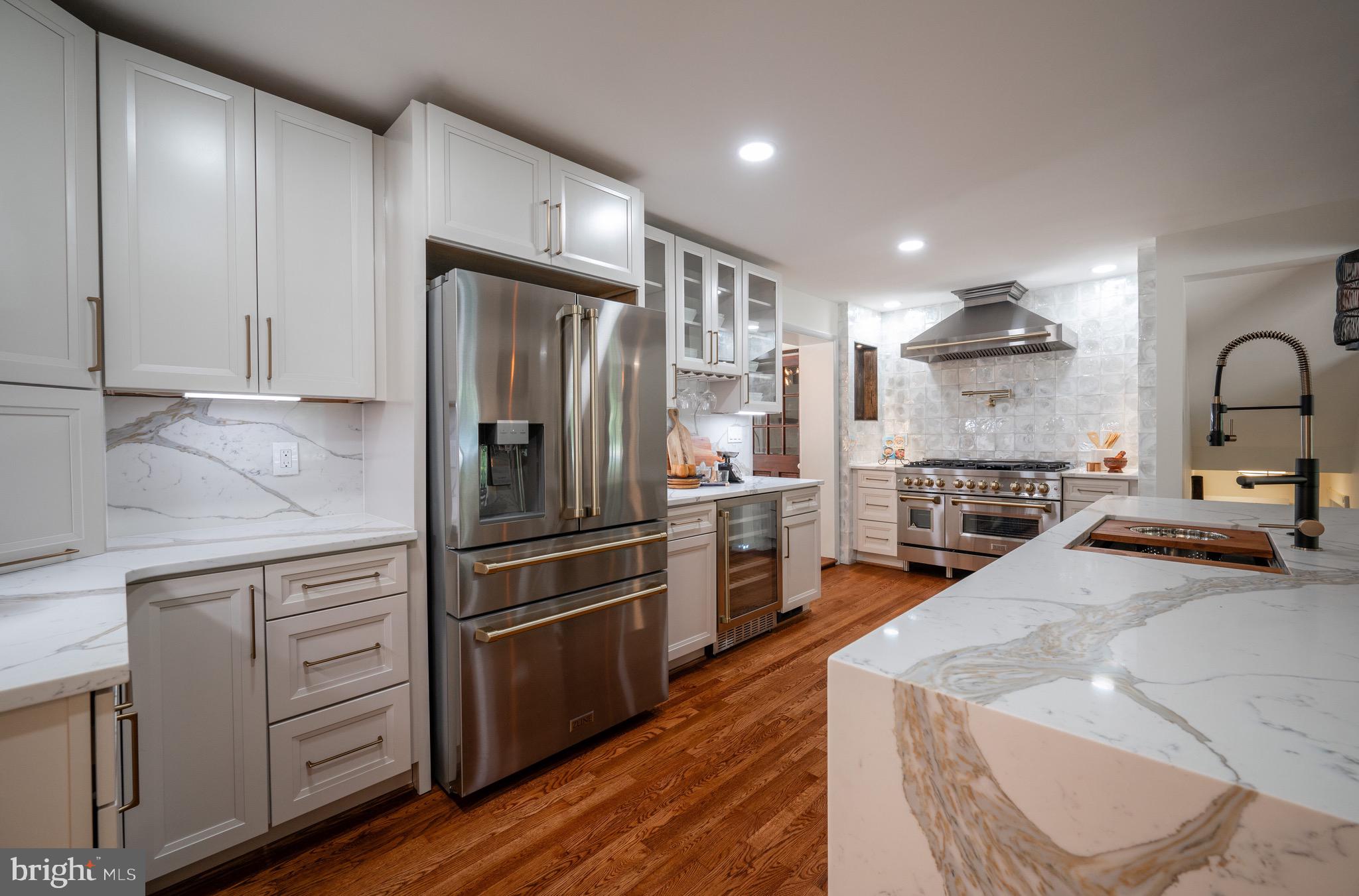 BRADDOCK HEIGHTS - Residential