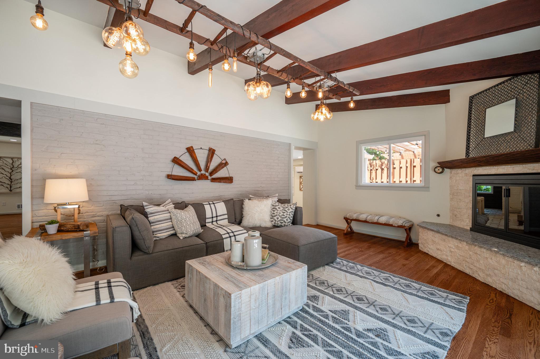 BRADDOCK HEIGHTS - Residential